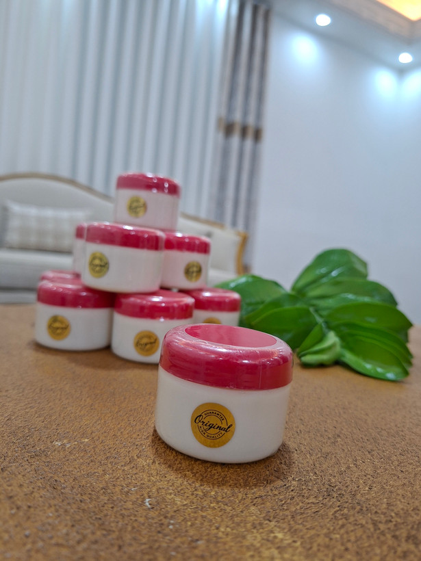 کرم دستساز دکتر طب سنتی روشن کننده و ضدلک فوق قوی
